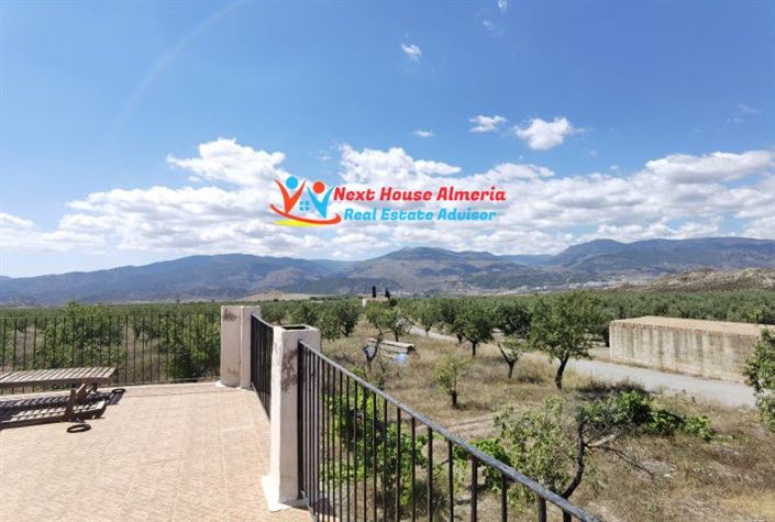 Image No.35-6 Bed Country House for sale