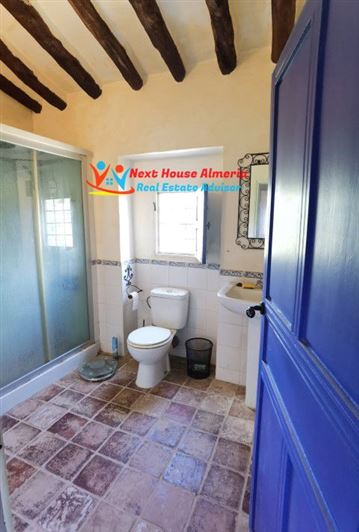 Image No.48-6 Bed Country House for sale