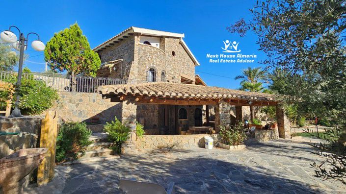 Image No.17-4 Bed Villa for sale