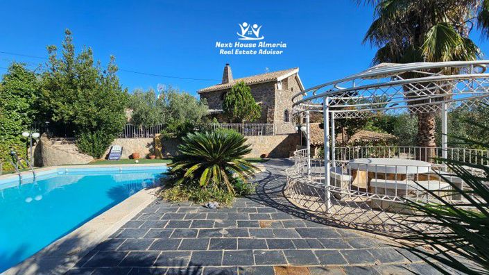 Image No.25-4 Bed Villa for sale