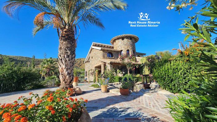 Image No.5-4 Bed Villa for sale