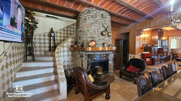 Image No.47-4 Bed Villa for sale