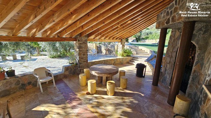 Image No.10-4 Bed Villa for sale