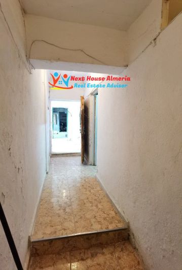 Image No.20-8 Bed Country House for sale