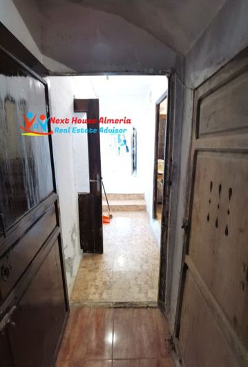 Image No.23-8 Bed Country House for sale