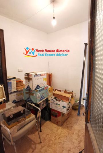 Image No.24-8 Bed Country House for sale