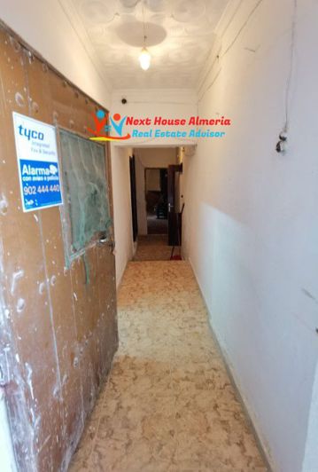 Image No.27-8 Bed Country House for sale