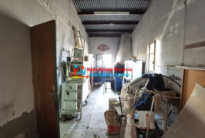 Image No.39-8 Bed Country House for sale