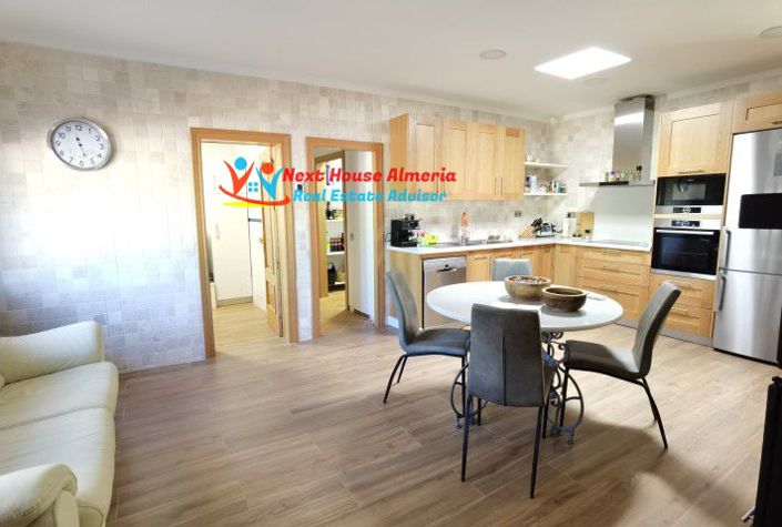 Image No.38-7 Bed Country House for sale