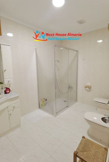 Image No.46-7 Bed Country House for sale