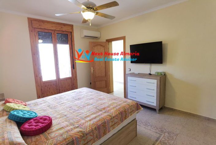 Image No.48-7 Bed Country House for sale