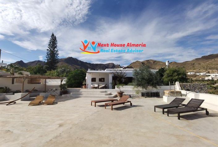 Image No.14-5 Bed Country House for sale