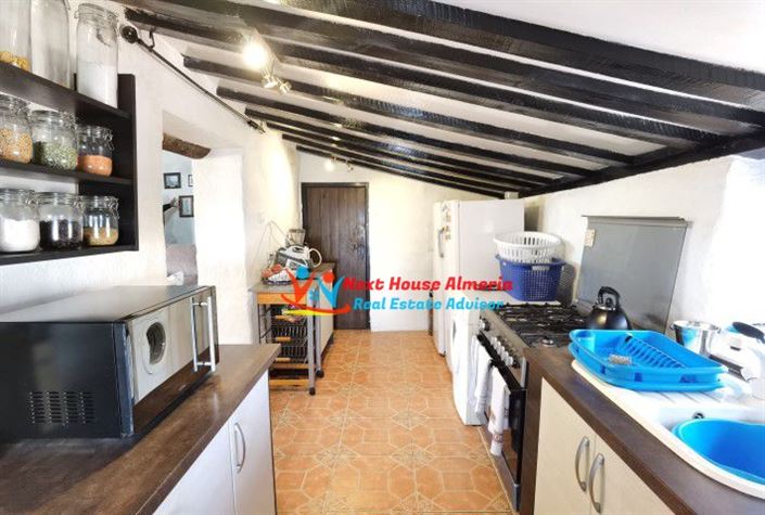 Image No.21-3 Bed Country House for sale