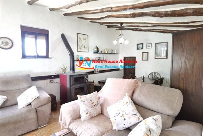 Image No.26-3 Bed Country House for sale