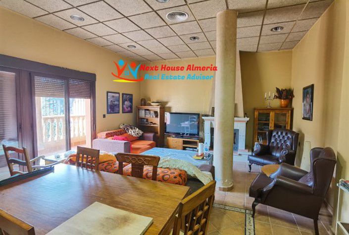 Image No.12-4 Bed Villa for sale