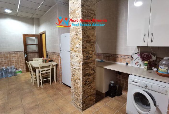 Image No.17-4 Bed Villa for sale