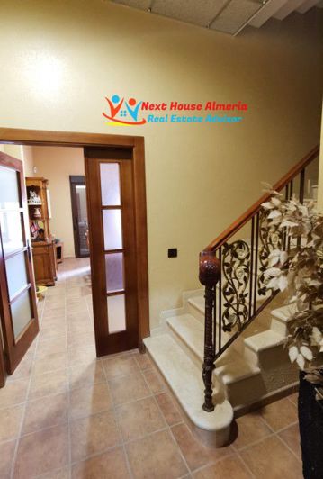 Image No.19-4 Bed Villa for sale