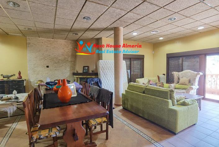 Image No.20-4 Bed Villa for sale