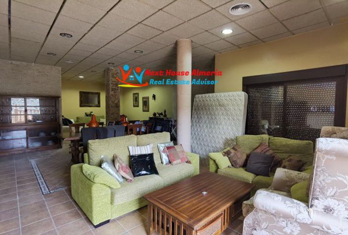 Image No.22-4 Bed Villa for sale