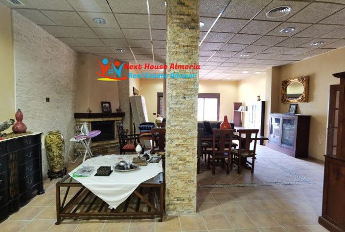 Image No.29-4 Bed Villa for sale