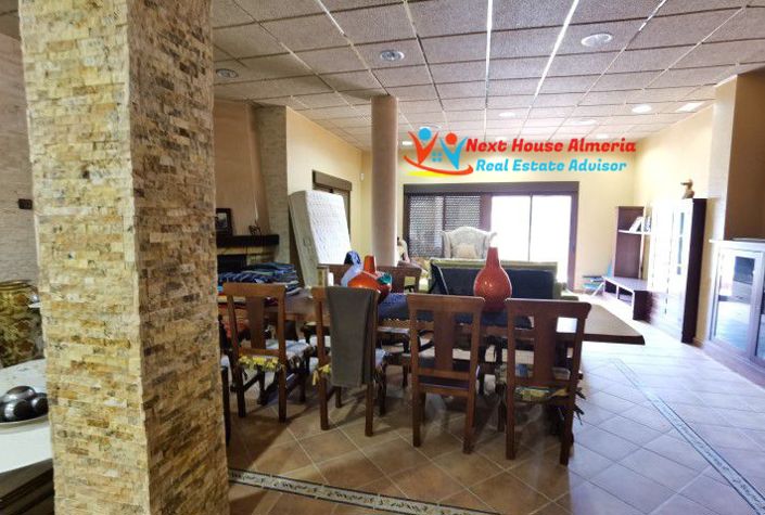 Image No.30-4 Bed Villa for sale