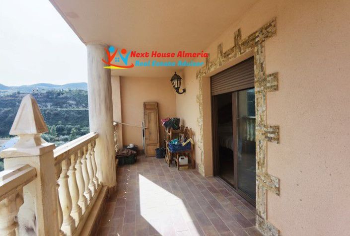 Image No.41-4 Bed Villa for sale