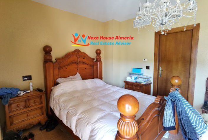 Image No.42-4 Bed Villa for sale