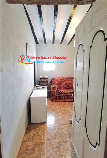 Image No.21-5 Bed Country House for sale