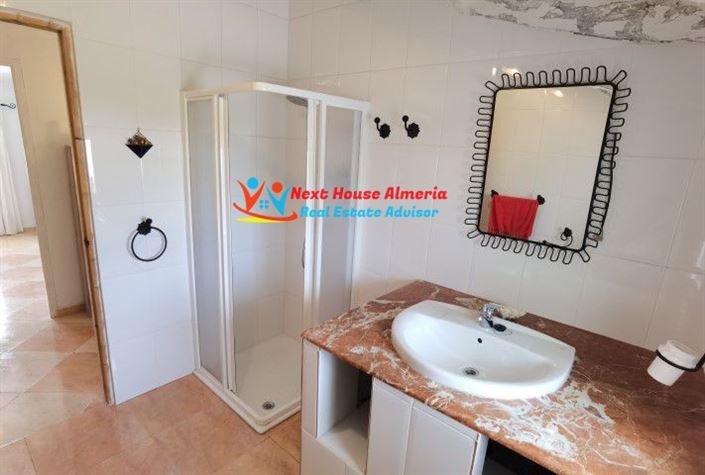 Image No.30-5 Bed Country House for sale