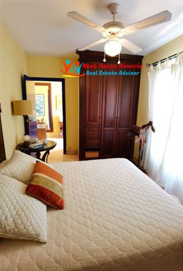 Image No.40-3 Bed Country House for sale