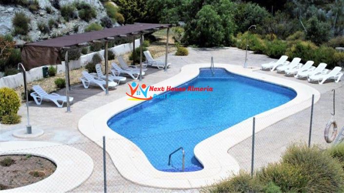 Image No.13-8 Bed Country House for sale