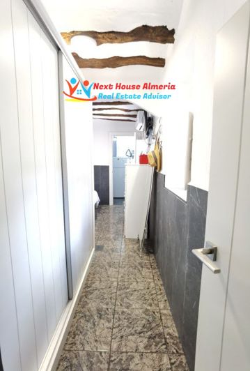 Image No.12-3 Bed Country House for sale