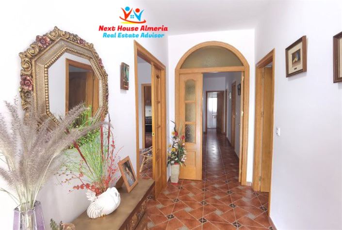 Image No.16-8 Bed Country House for sale