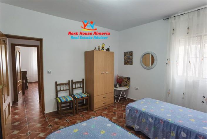 Image No.41-8 Bed Country House for sale