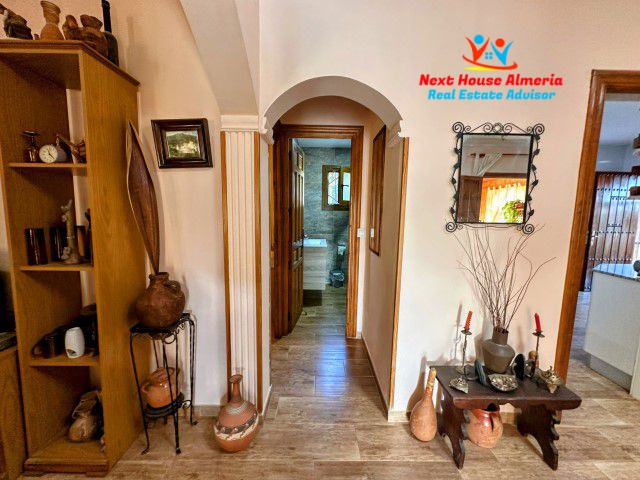 Image No.17-3 Bed Country House for sale