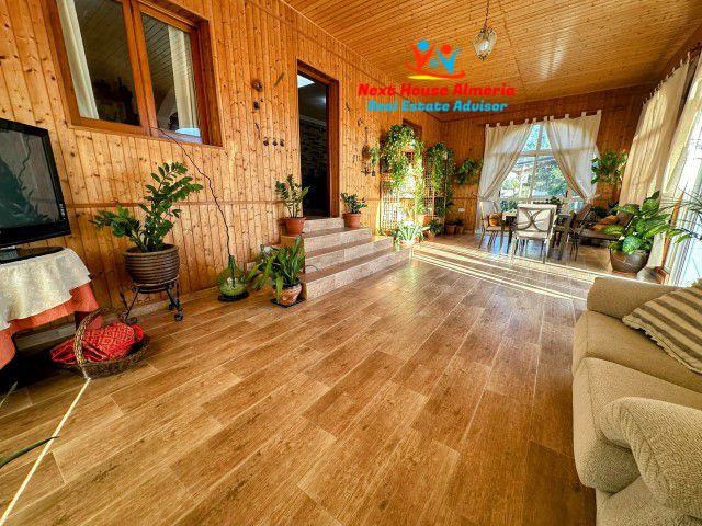 Image No.27-3 Bed Country House for sale