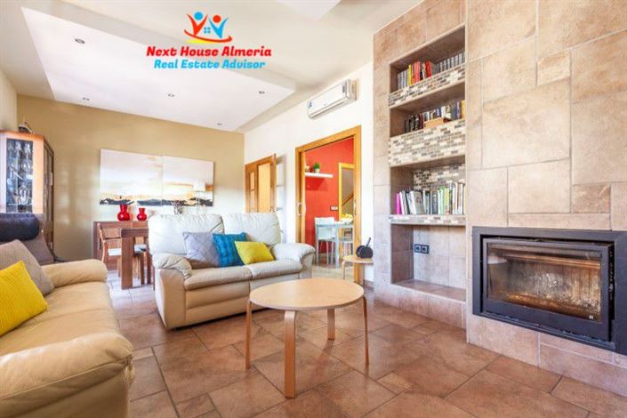 Image No.18-4 Bed Villa for sale