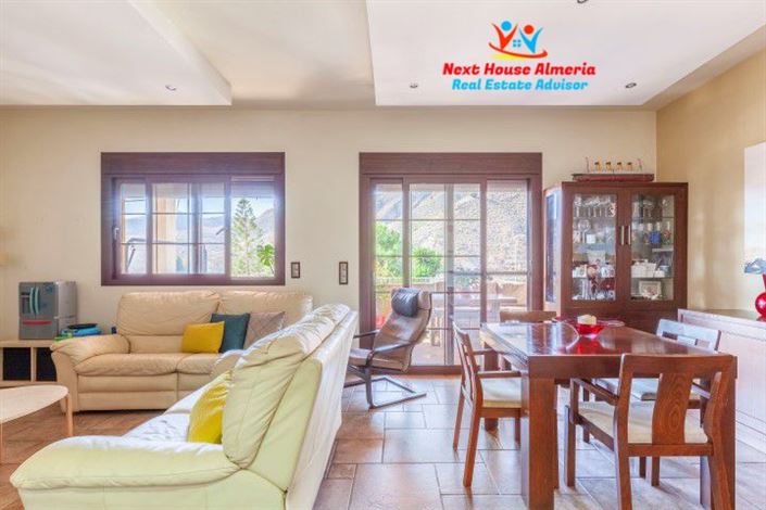 Image No.19-4 Bed Villa for sale