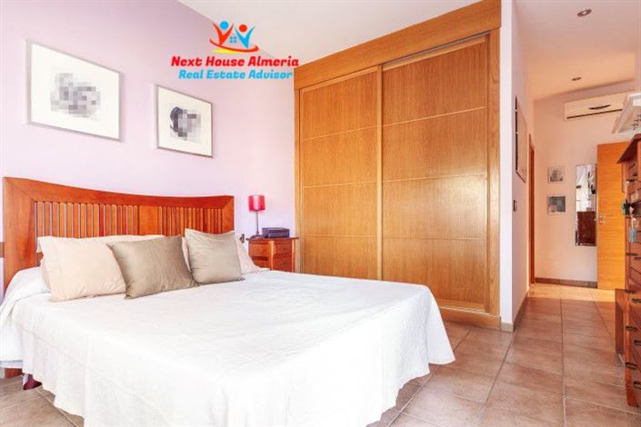 Image No.30-4 Bed Villa for sale