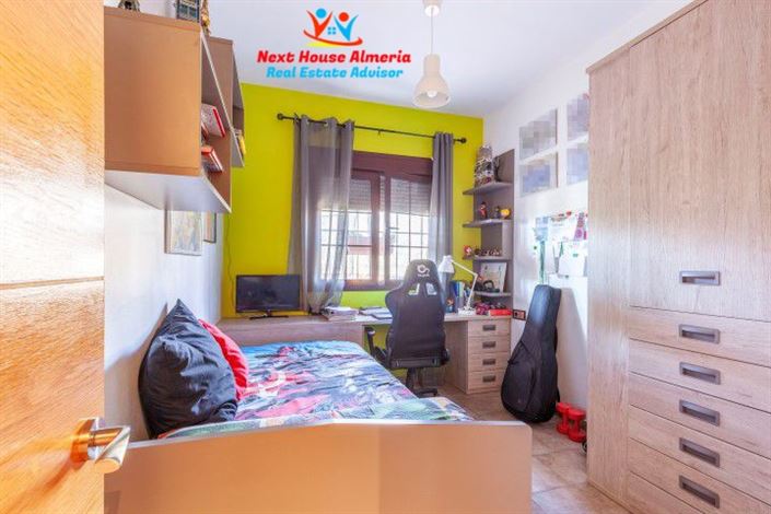 Image No.33-4 Bed Villa for sale