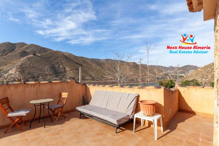 Image No.37-4 Bed Villa for sale