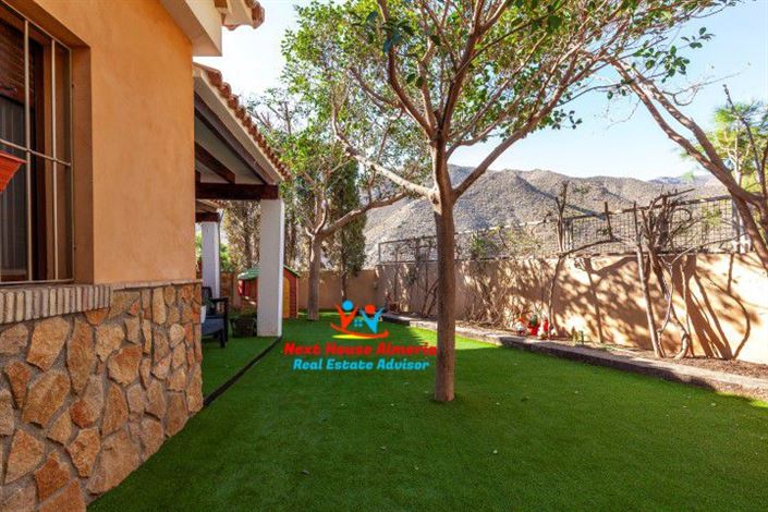 Image No.9-4 Bed Villa for sale