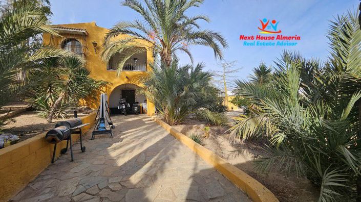 Image No.13-4 Bed Villa for sale