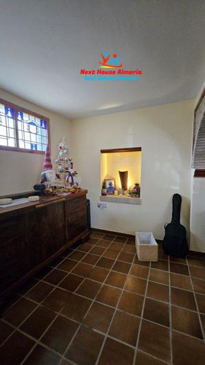 Image No.38-4 Bed Villa for sale