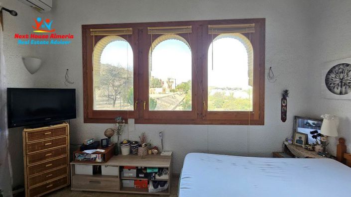 Image No.44-4 Bed Villa for sale