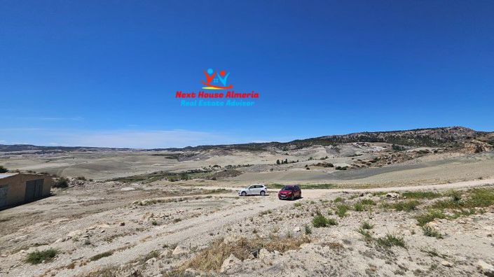 Image No.42-6 Bed Country House for sale