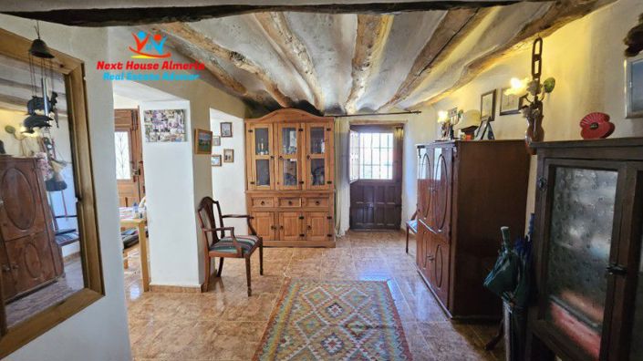 Image No.14-3 Bed Country House for sale