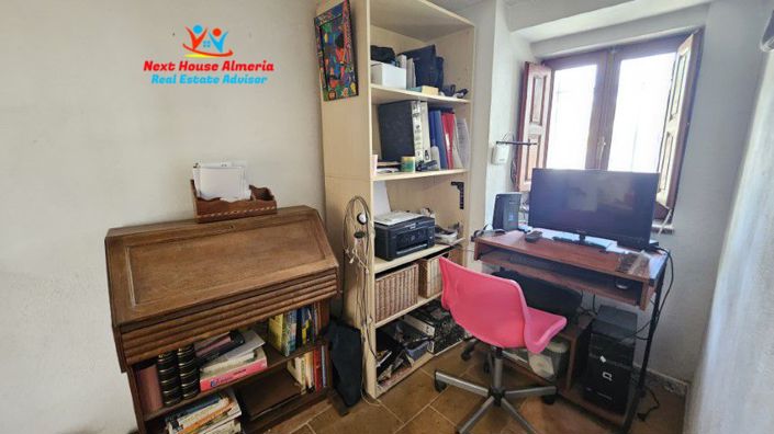 Image No.21-3 Bed Country House for sale