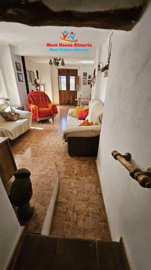 Image No.22-3 Bed Country House for sale