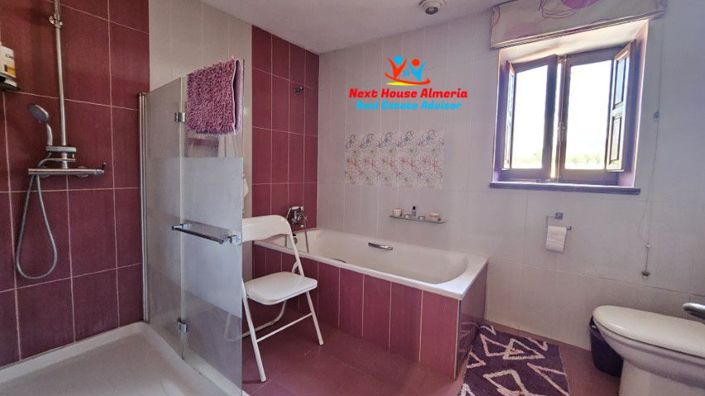 Image No.48-3 Bed Country House for sale